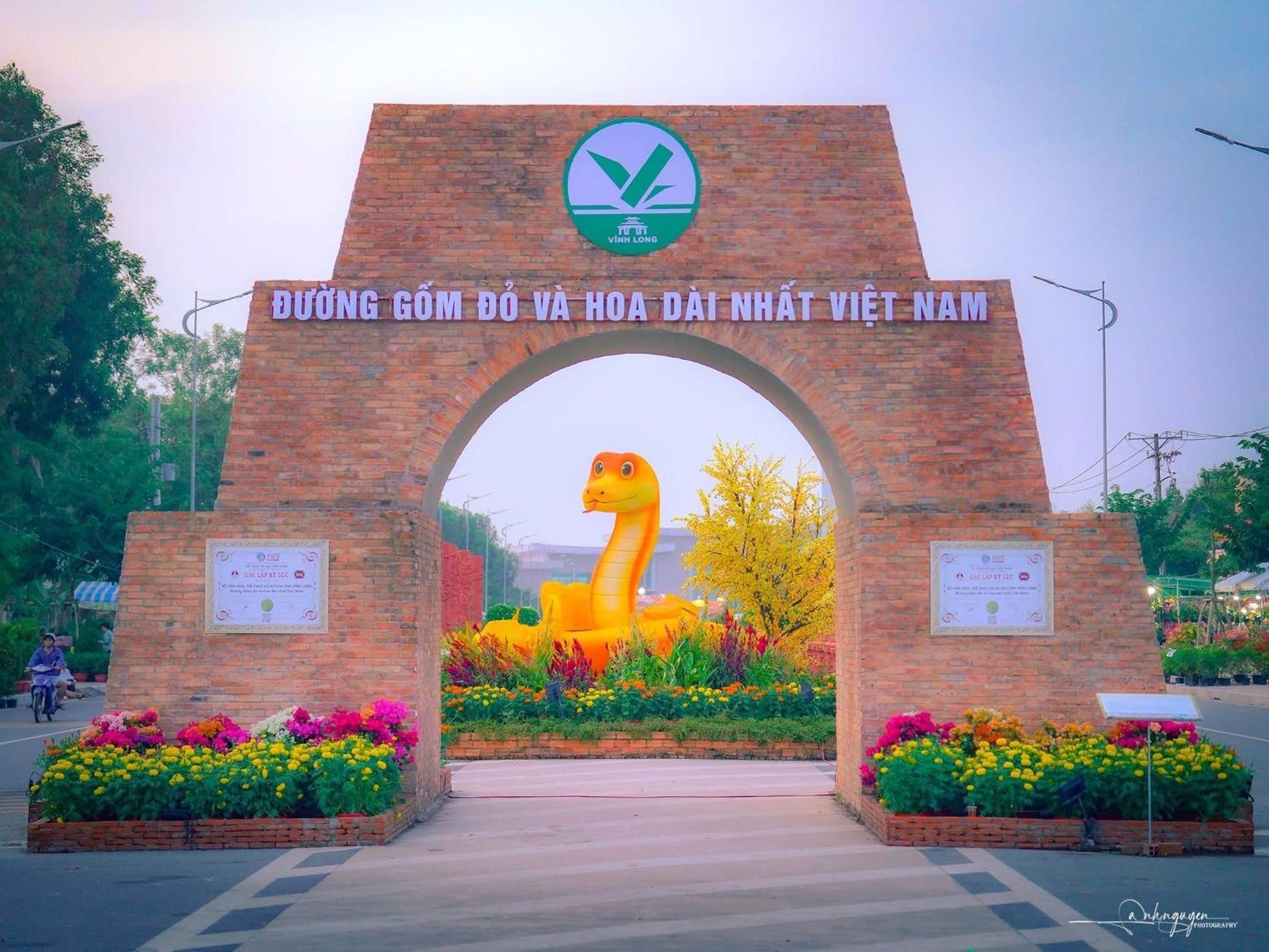 Khach San Ngu Long Hai หวินห์ลอง ภายนอก รูปภาพ